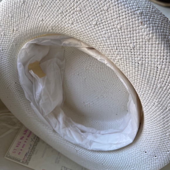 Vintage white Hat with box - Picture 5 of 9